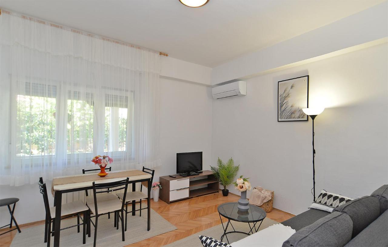 Apartment Silvio 1779 Banjole Buitenkant foto