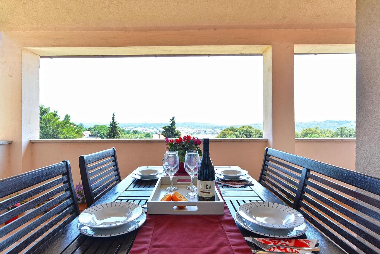 Apartment Silvio 1779 Banjole Buitenkant foto