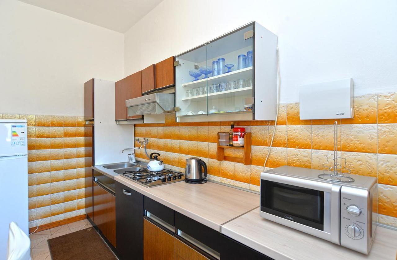 Apartment Silvio 1779 Banjole Buitenkant foto