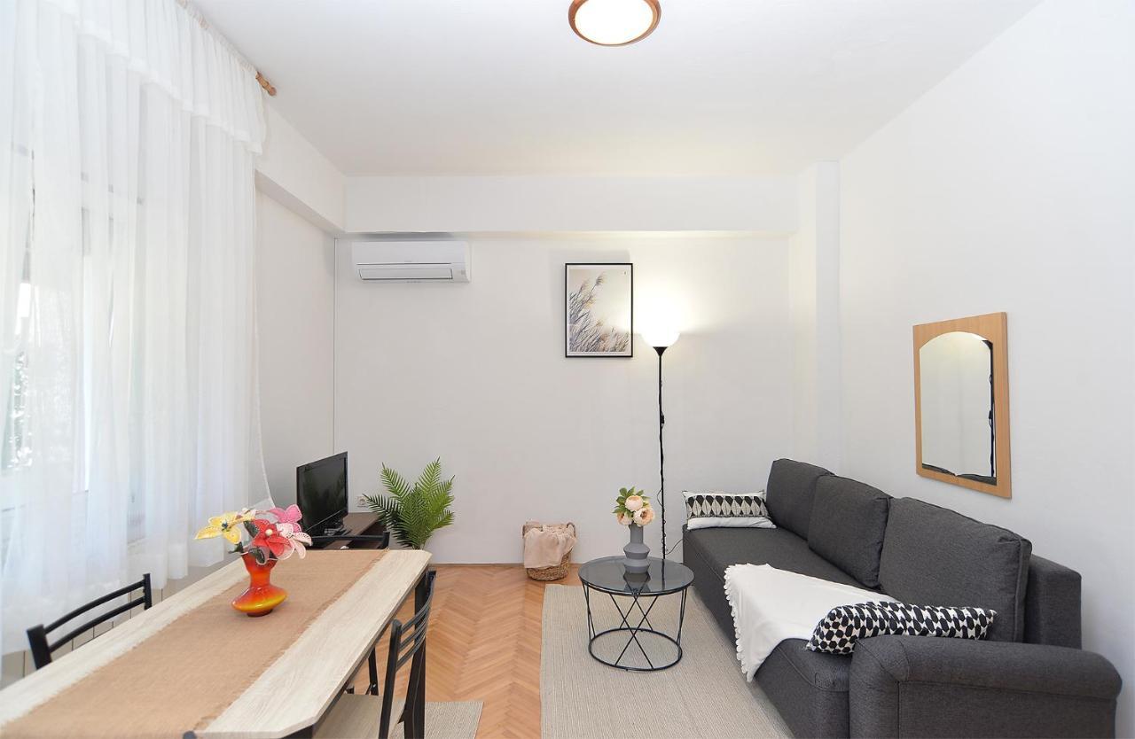 Apartment Silvio 1779 Banjole Buitenkant foto