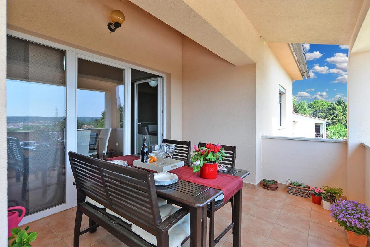 Apartment Silvio 1779 Banjole Buitenkant foto