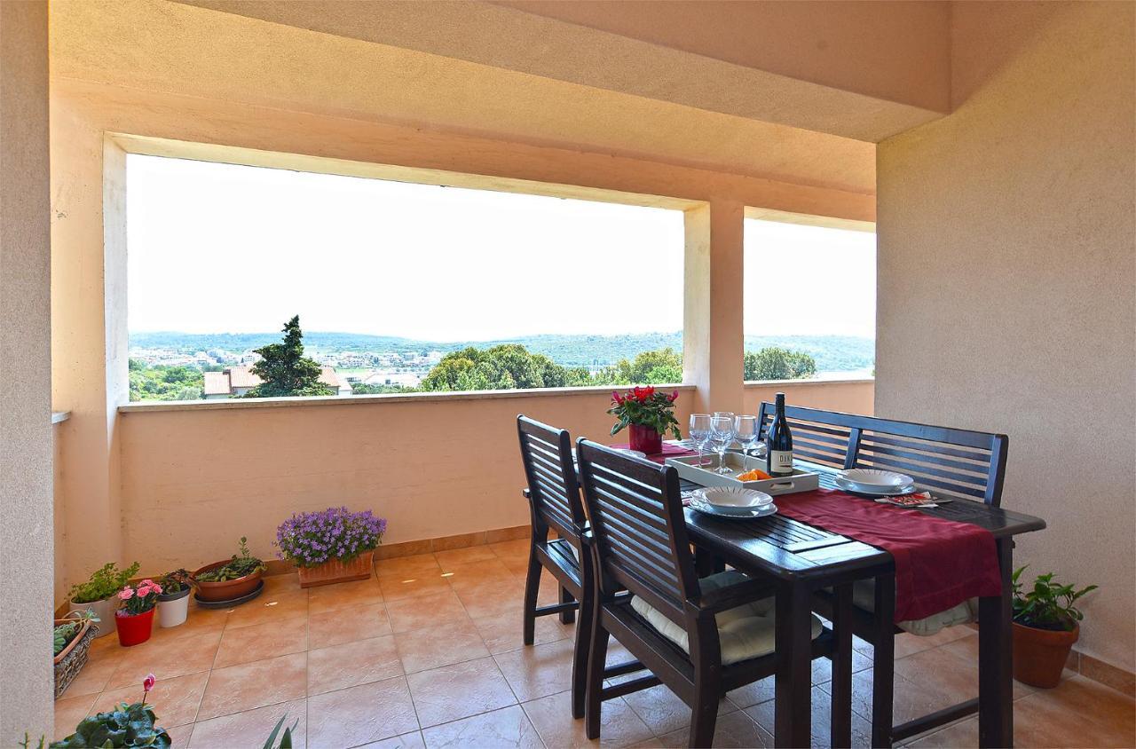 Apartment Silvio 1779 Banjole Buitenkant foto