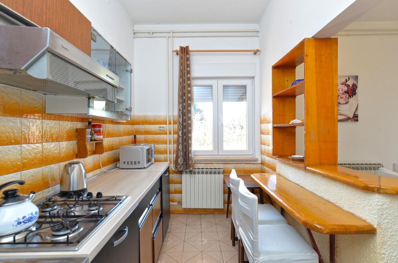 Apartment Silvio 1779 Banjole Buitenkant foto